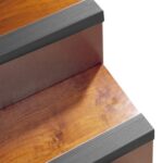 Nariz de grada 37x37mm x3m gris oscuro