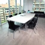 silla-plastica-one-reforzada-cafe